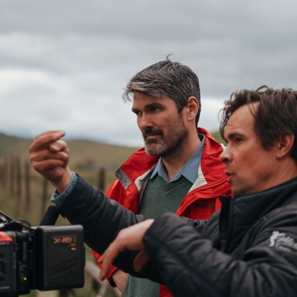 Director Norby discusses the camera setup with Cinematographer Jones